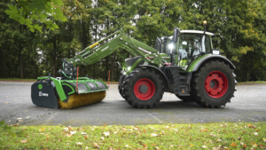 SAMI kopphari K-2500 pöördseadmega Fendt traktoril