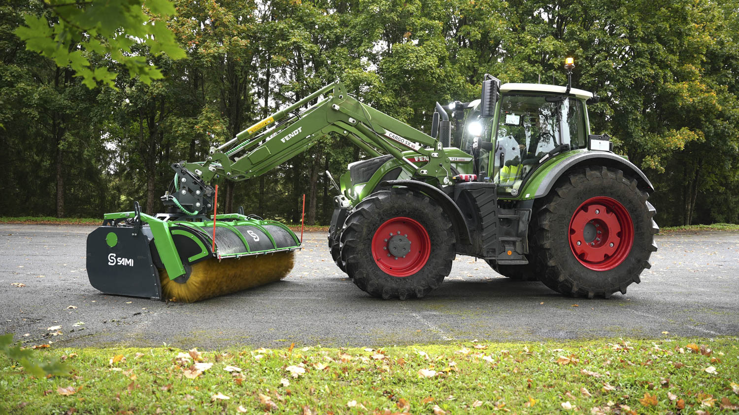 SAMI kopphari K-2500 pöördseadmega Fendt traktoril